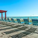 Majestic Beach Towers 1-2205