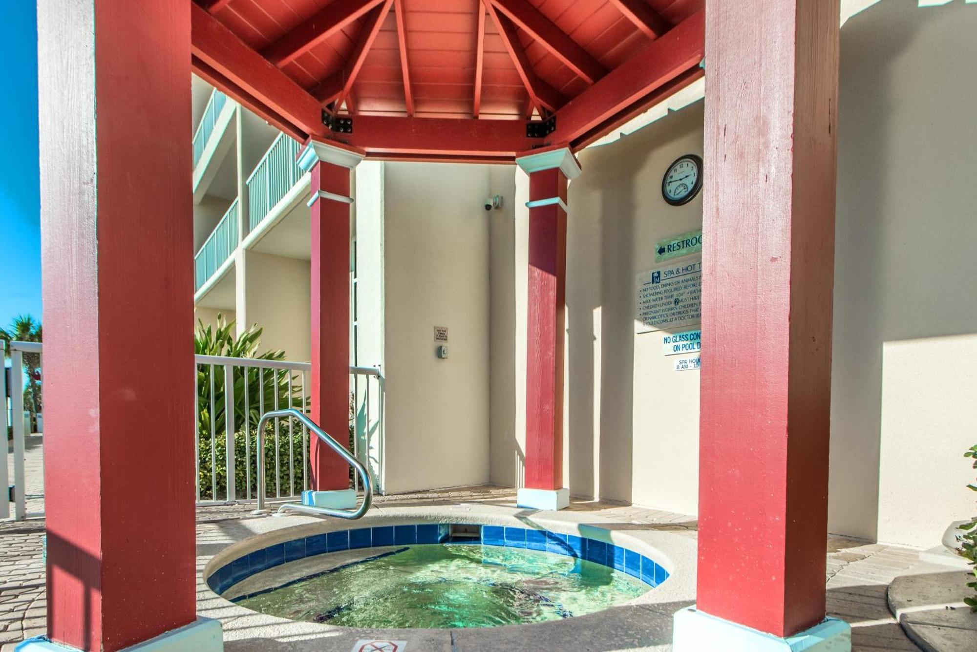 Majestic Towers 1-2205 Holiday home *