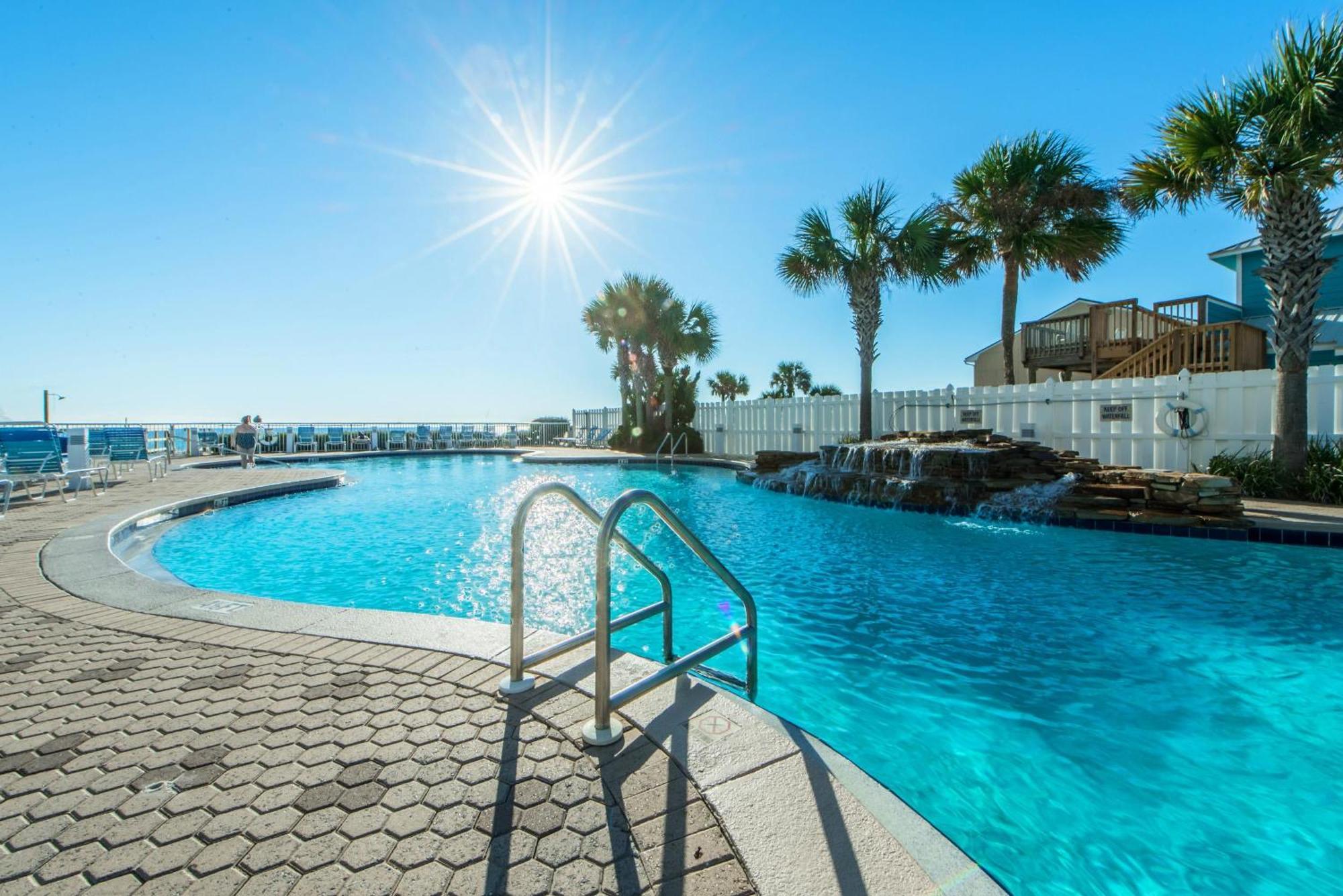 Majestic Towers 1-2205 Holiday home *